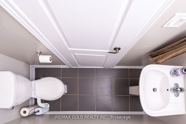 Photo 15 at 10 Spokanne Street, Wellington North, Brampton