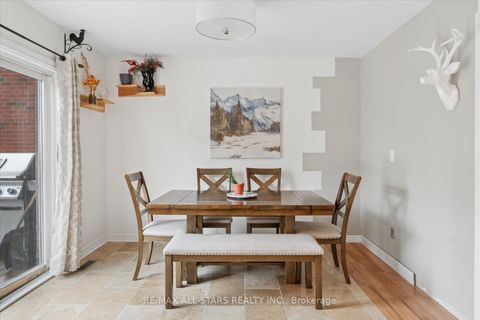 Photo 9 at 62 Reddenhurst Crescent, Keswick South, Georgina