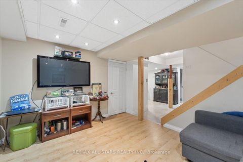 Photo 27 at 62 Reddenhurst Crescent, Keswick South, Georgina