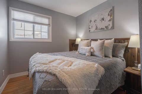 Photo 10 at 70 Oriole Court, Donevan, Oshawa