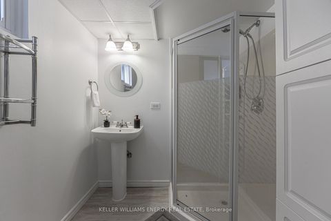 Photo 16 at 70 Oriole Court, Donevan, Oshawa