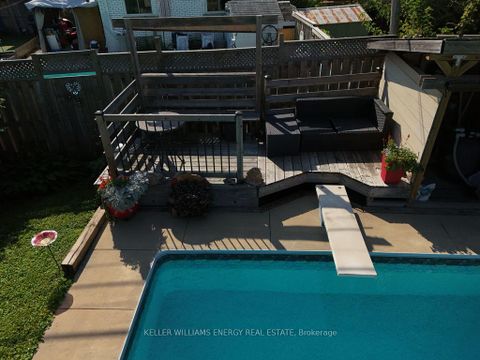 Photo 18 at 70 Oriole Court, Donevan, Oshawa