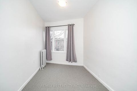 Photo 4 at 684 College Street, Little Italy, Toronto