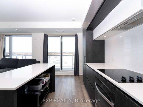 Photo 20 at 525 - 2 David Eyer Road, Rural Richmond Hill, Richmond Hill