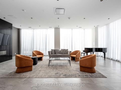 Photo 36 at 525 - 2 David Eyer Road, Rural Richmond Hill, Richmond Hill