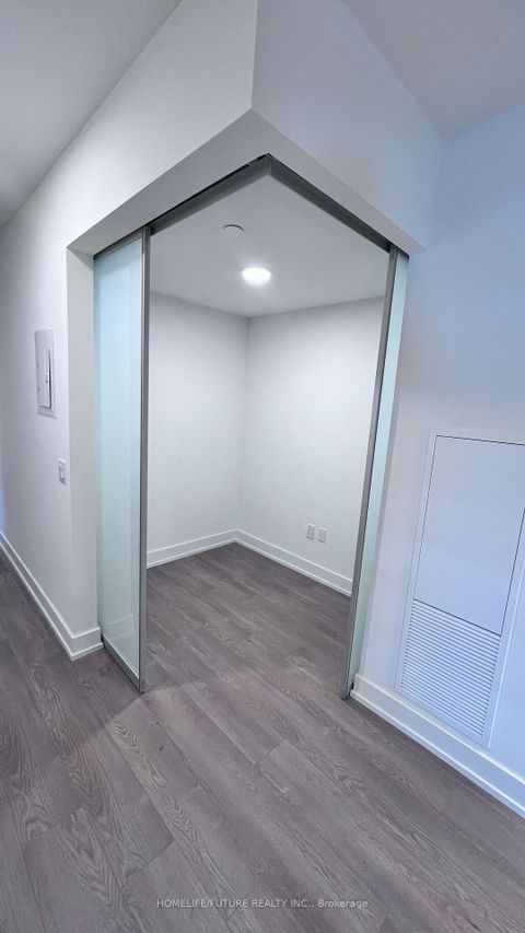 Photo 2 at 826 - 8 Cedarland Drive, Unionville, Markham