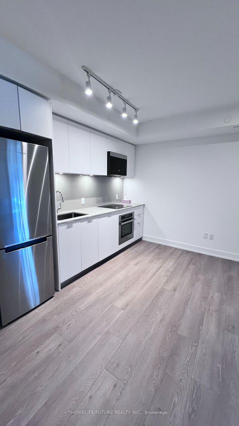 Photo 3 at 826 - 8 Cedarland Drive, Unionville, Markham