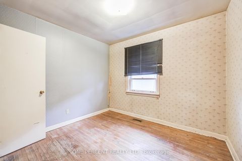 Photo 12 at 8 Wonderland Drive, Morningside, Toronto