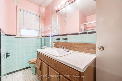 Photo 16 at 8 Wonderland Drive, Morningside, Toronto