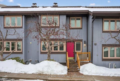 Photo 28 at 37 Rainbow Creek Way, Bayview Village, Toronto