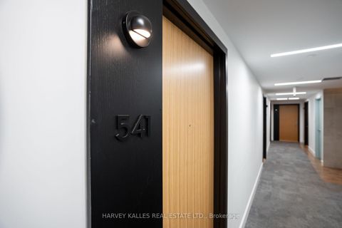 Photo 16 at 541 - 150 Logan Avenue, South Riverdale, Toronto