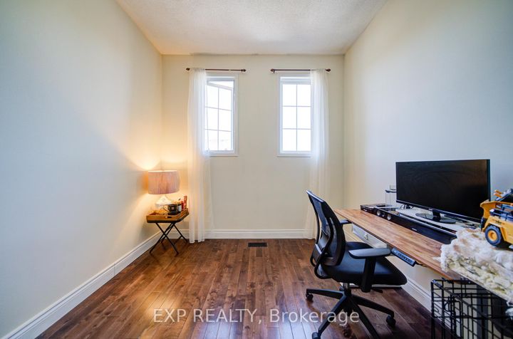 Photo 18 at 3824 Allcroft Road, Lisgar, Mississauga