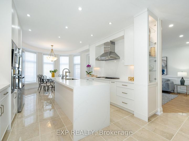 Photo 10 at 249 Boake Trail, Bayview Hill, Richmond Hill