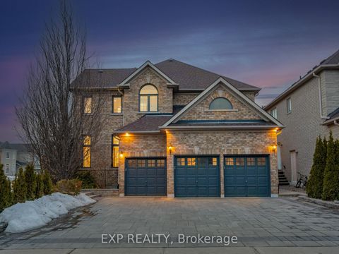 Photo 3 at 249 Boake Trail, Bayview Hill, Richmond Hill