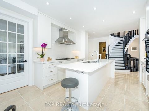 Photo 12 at 249 Boake Trail, Bayview Hill, Richmond Hill