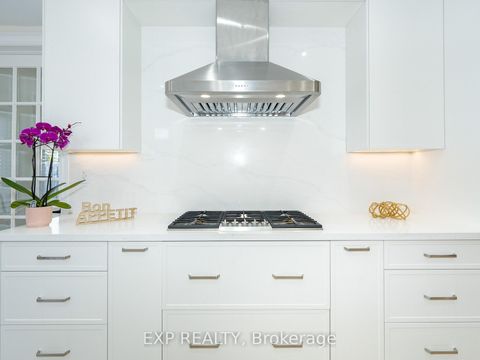 Photo 13 at 249 Boake Trail, Bayview Hill, Richmond Hill