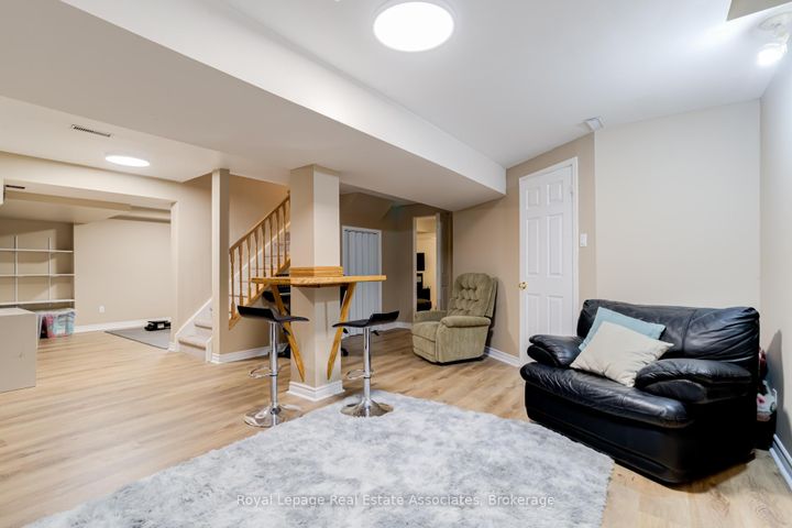 Photo 31 at 3114 Dalehurst Drive, Meadowvale, Mississauga