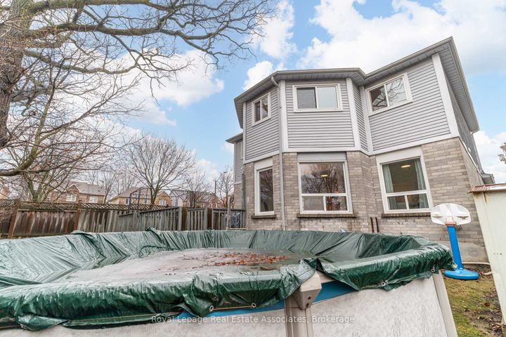 Photo 35 at 3114 Dalehurst Drive, Meadowvale, Mississauga