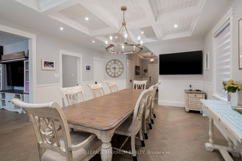 Photo 6 at 11 Masi Court, Sonoma Heights, Vaughan