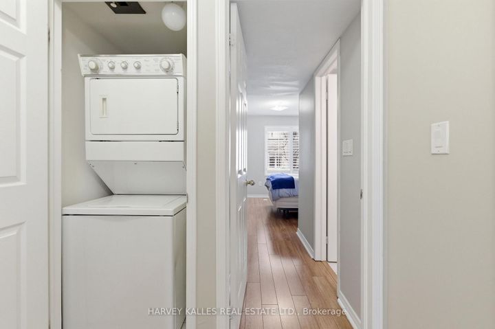 Photo 21 at 18 - 20 Turntable Crescent, Junction, Toronto