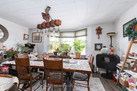 Photo 5 at 275 Jarvis Street, O'Neill, Oshawa