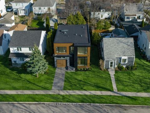 Photo 3 at 19 Topham Road, Parkview, Toronto