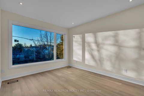 Photo 34 at 19 Topham Road, Parkview, Toronto