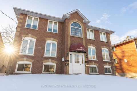 Photo 7 at 180 Nassau Street, Vanier, Oshawa