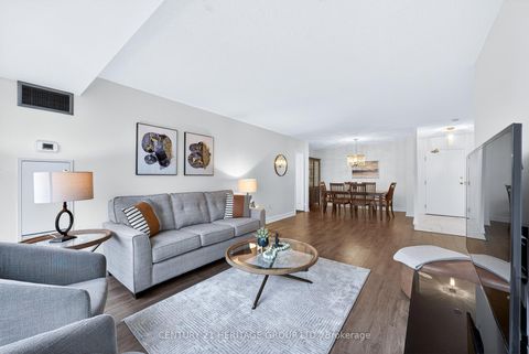 Photo 4 at 701 - 270 Davis Drive, Central Newmarket, Newmarket