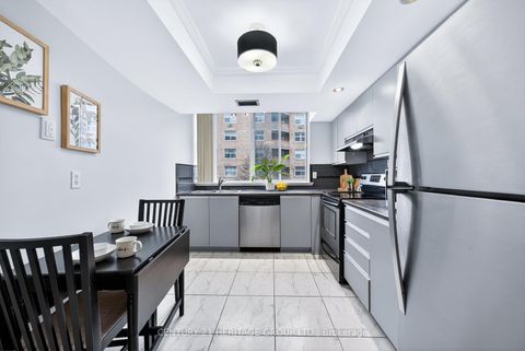 Photo 13 at 701 - 270 Davis Drive, Central Newmarket, Newmarket