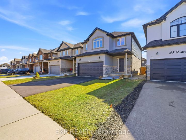 Photo 3 at 63 Festival Way, Binbrook, Hamilton