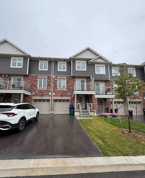 Photo 0 at 7 Silo Mews, Rural Barrie Southeast, Barrie