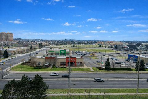 Photo 7 at 810 - 4879 Kimbermount Avenue, Central Erin Mills, Mississauga