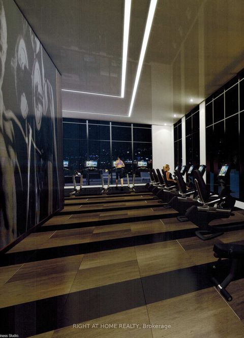 Photo 36 at 210 - 330 Richmond Street W, Waterfront Communities C1, Toronto