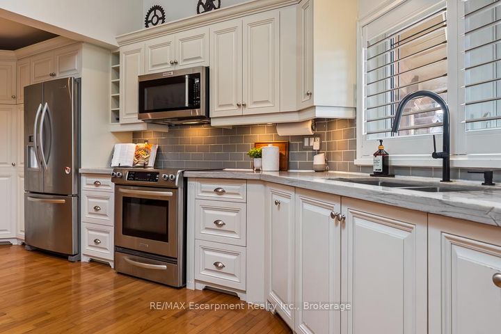 Photo 5 at 24 Birkbank Drive, FD Ford, Oakville