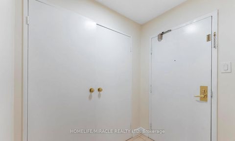 Photo 1 at 202 - 3700 Kaneff Crescent, Mississauga Valleys, Mississauga