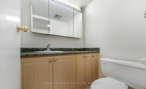 Photo 15 at 202 - 3700 Kaneff Crescent, Mississauga Valleys, Mississauga