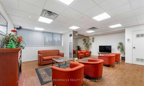 Photo 28 at 202 - 3700 Kaneff Crescent, Mississauga Valleys, Mississauga