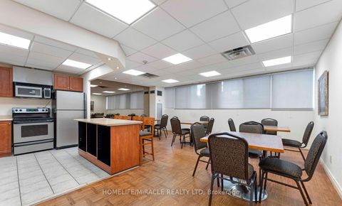 Photo 29 at 202 - 3700 Kaneff Crescent, Mississauga Valleys, Mississauga