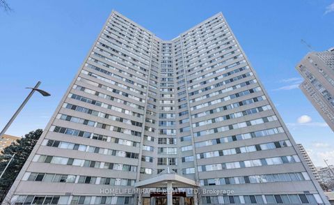 Photo 34 at 202 - 3700 Kaneff Crescent, Mississauga Valleys, Mississauga