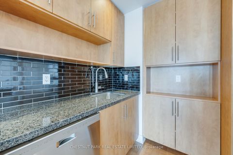 Photo 6 at 3001 - 120 Homewood Avenue, North St. James Town, Toronto