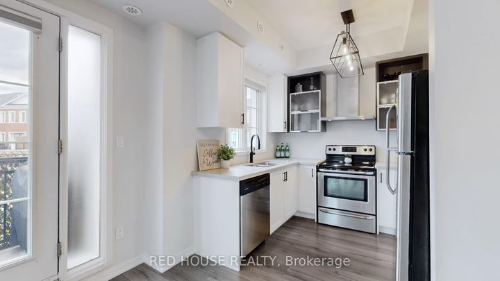 Photo 7 at E08 - 26 Bruce Street, East Woodbridge, Vaughan