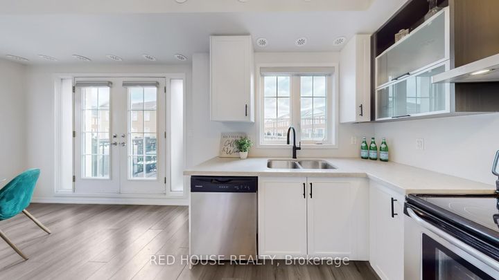 Photo 9 at E08 - 26 Bruce Street, East Woodbridge, Vaughan