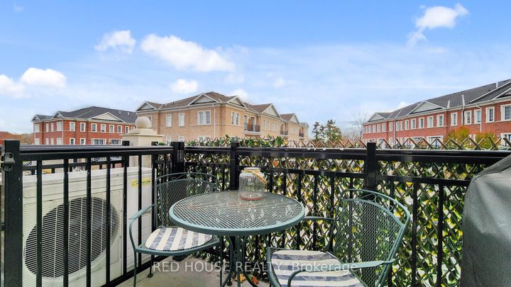 Photo 22 at E08 - 26 Bruce Street, East Woodbridge, Vaughan