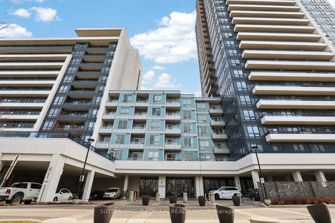 Photo 1 at 316 - 7900 Bathurst Street, Beverley Glen, Vaughan