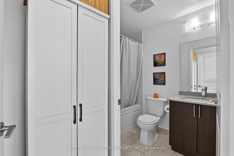 Photo 25 at 316 - 7900 Bathurst Street, Beverley Glen, Vaughan