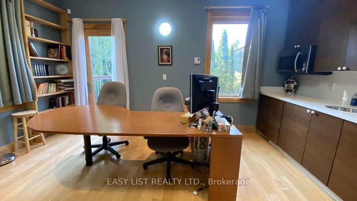 Photo 36 at 98 Burbank Drive, Bayview Village, Toronto