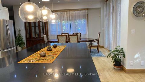 Photo 16 at 98 Burbank Drive, Bayview Village, Toronto