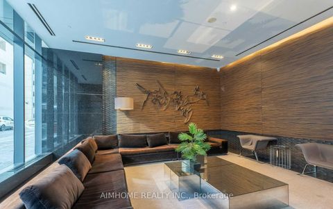 Photo 3 at 801 - 770 Bay Street, Bay Street Corridor, Toronto