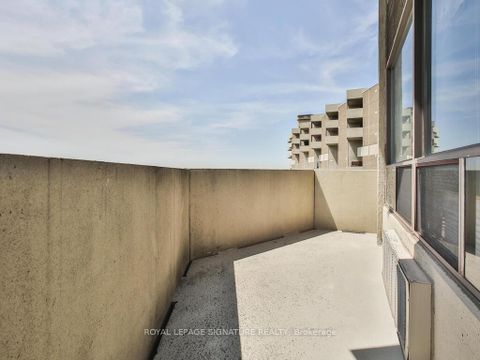 Photo 8 at F19 - 288 Mill Road, Markland Wood, Toronto